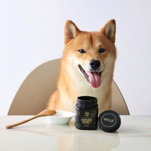 Woof Manuka Honey 8.8oz